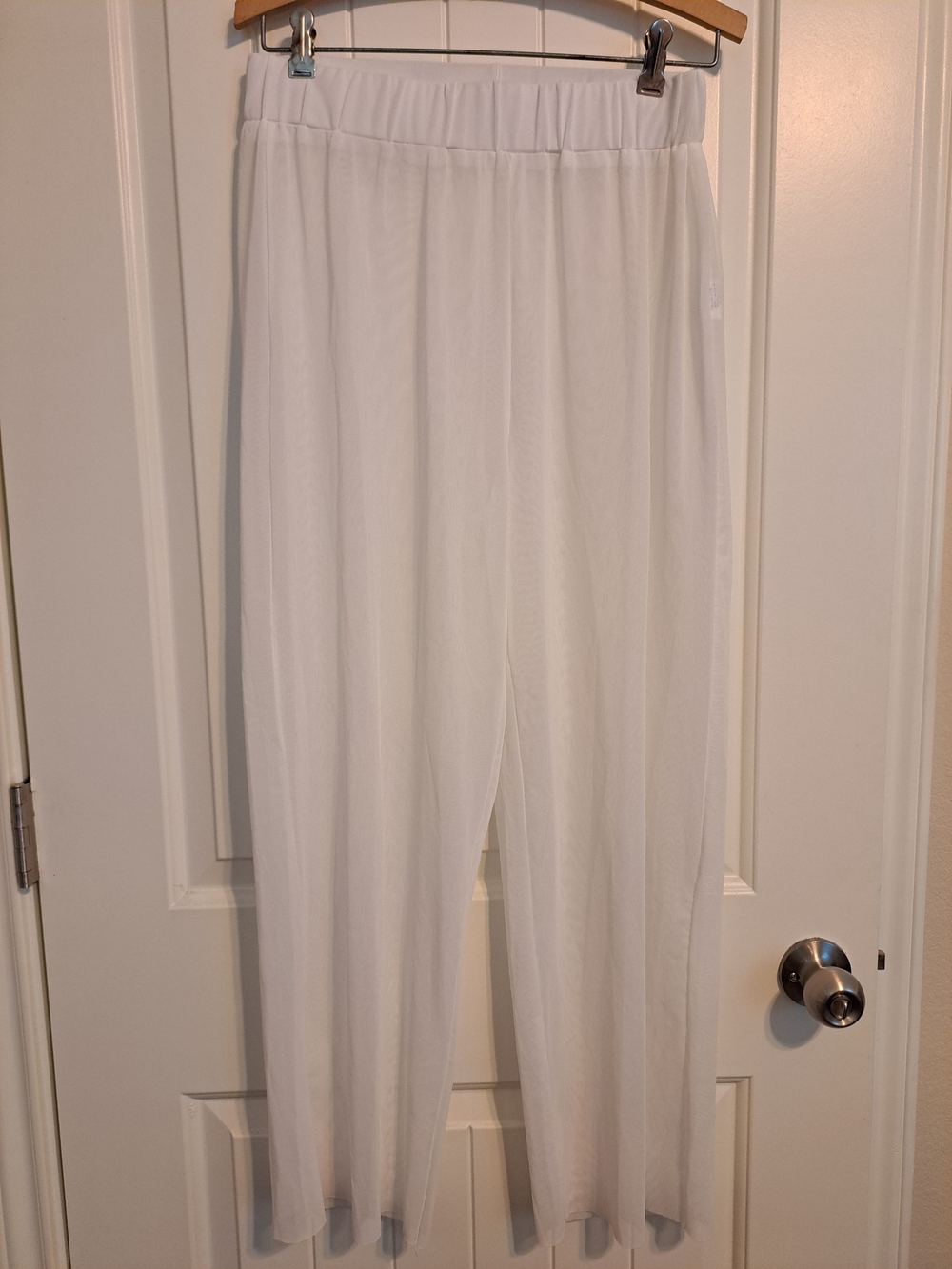 ✨ Ethereal & Flowy White Wide Leg Pants ✨- Size L (Excellent Condition)